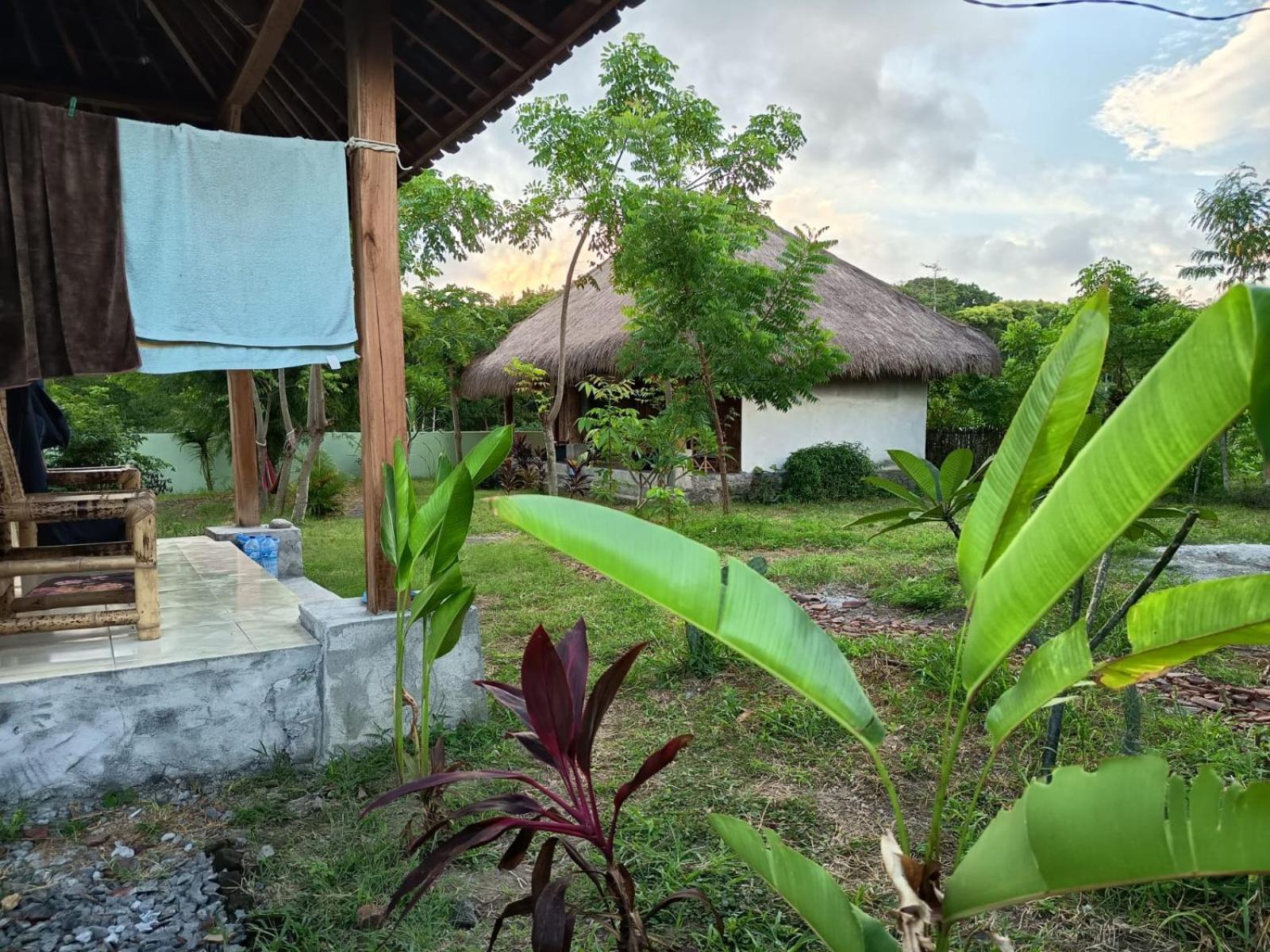 Melody Surf - Ekas Lombok Hotel Exterior foto